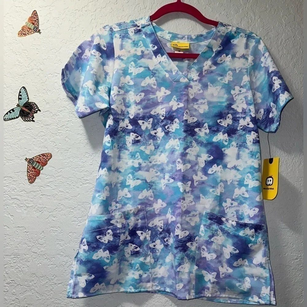 WonderWink Butterfly Scrub Top (NWT)